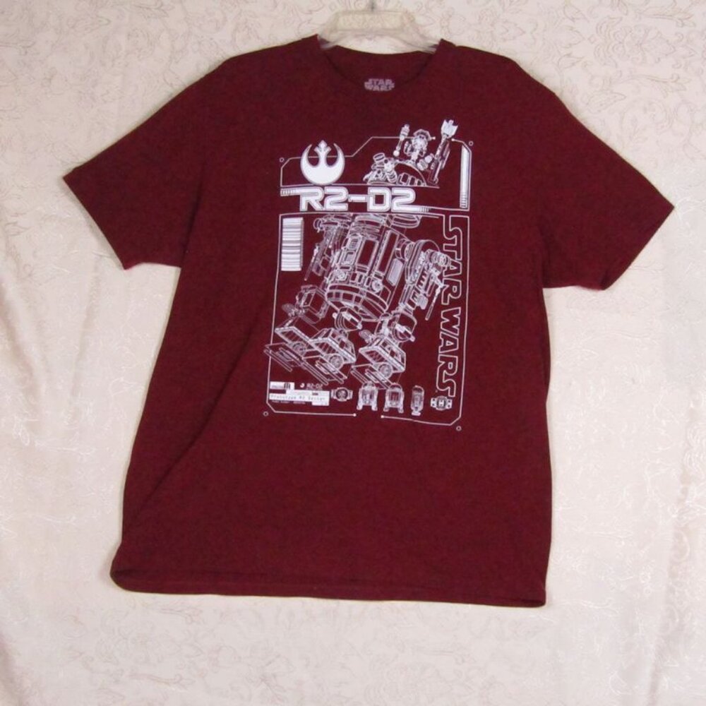 Star wars size XL mens t-shirt  short sleeves color Red burgundy nwot